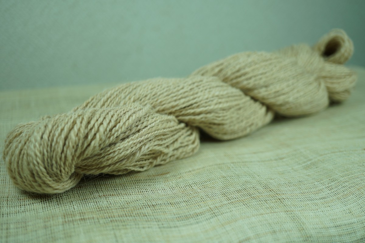 アルパカ100%双糸(手紡ぎ糸)ベージュ